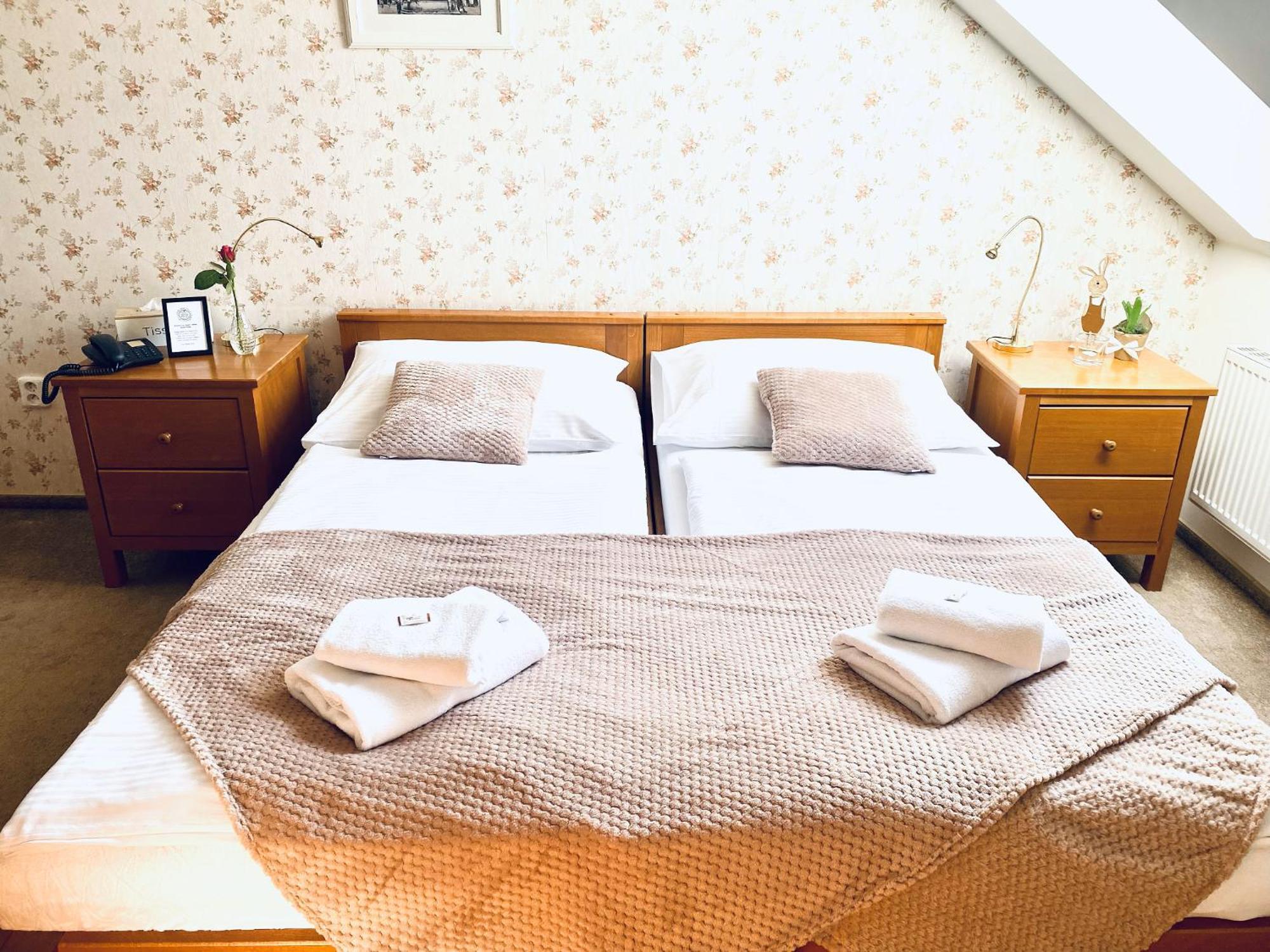 Hotel Posta Sobotka Zewnętrze zdjęcie