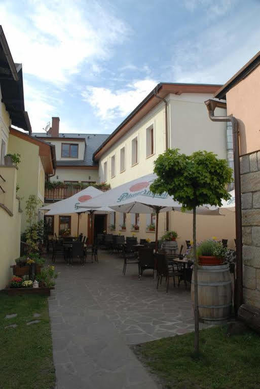 Hotel Posta Sobotka Zewnętrze zdjęcie